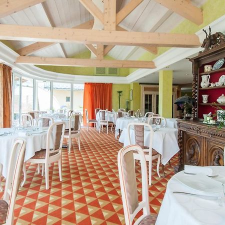 Au Gay Sejour Hotel Faverges Exterior photo